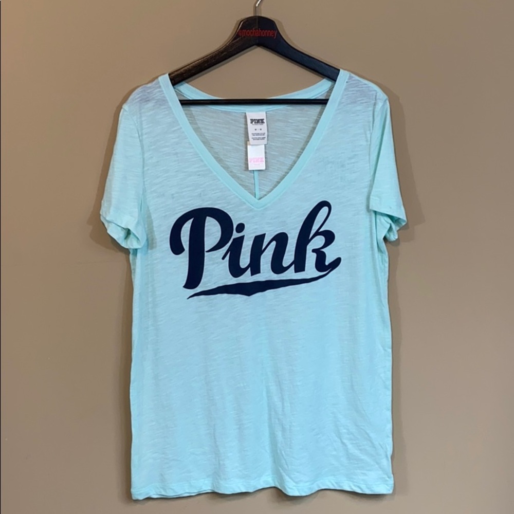 VS PINK Signature V Neck Tee - Picture 2 of 4